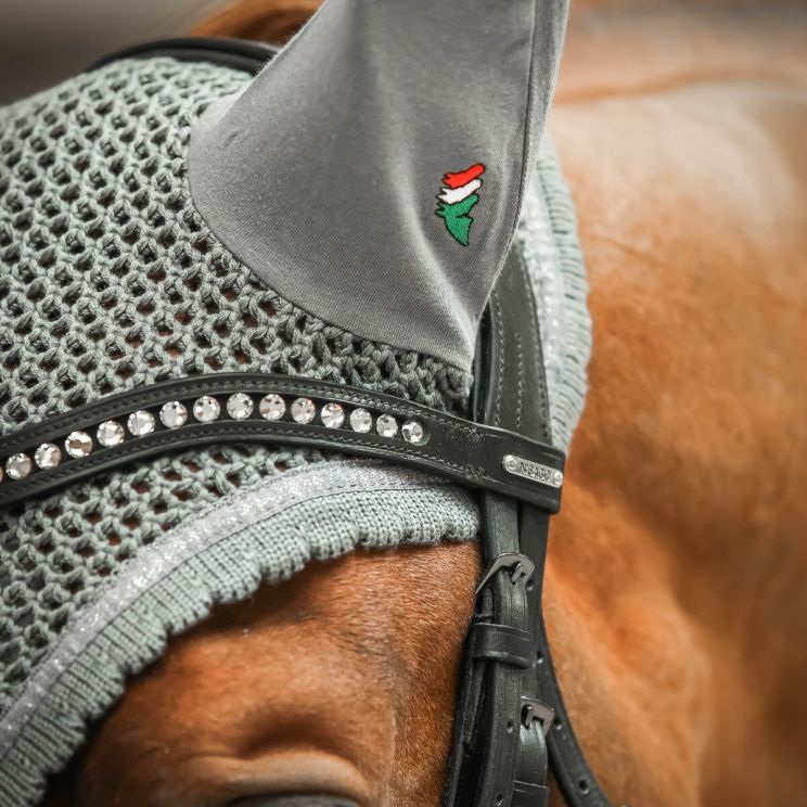 Equiline oornetje Gloren logo