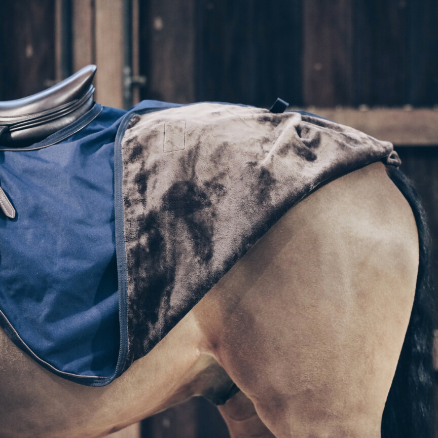 Couvre-reins carré imperméable Kentucky